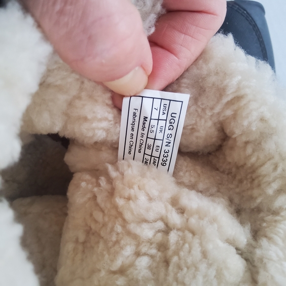 UGG Hartley Leather Boots Chestnut Size 7 - Picture 10 of 14